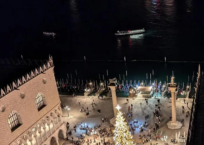 Ca Del Gambero Canal View ונציה