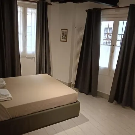 Ca Del Gambero Canal View Apartman